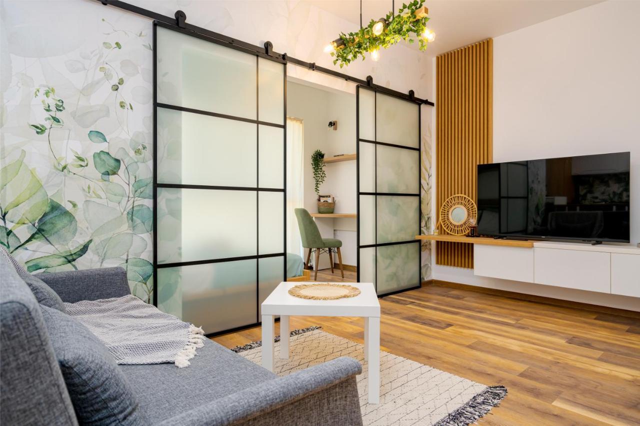 Botanic Nest Panoramic Studio ブカレスト エクステリア 写真