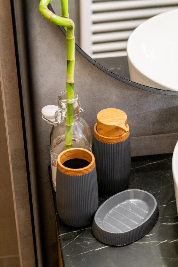 Botanic Nest Panoramic Studio ブカレスト エクステリア 写真